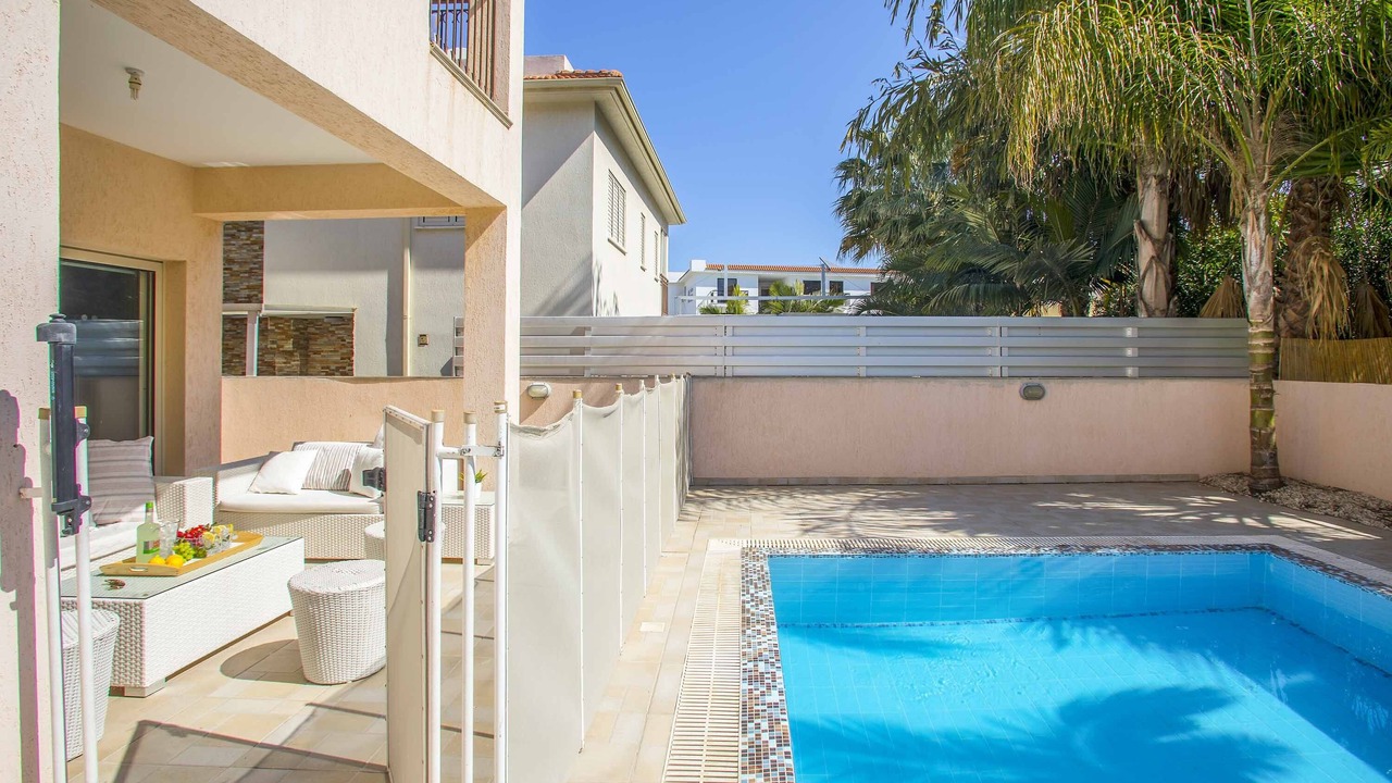 Photo of Outdoor in Pernera