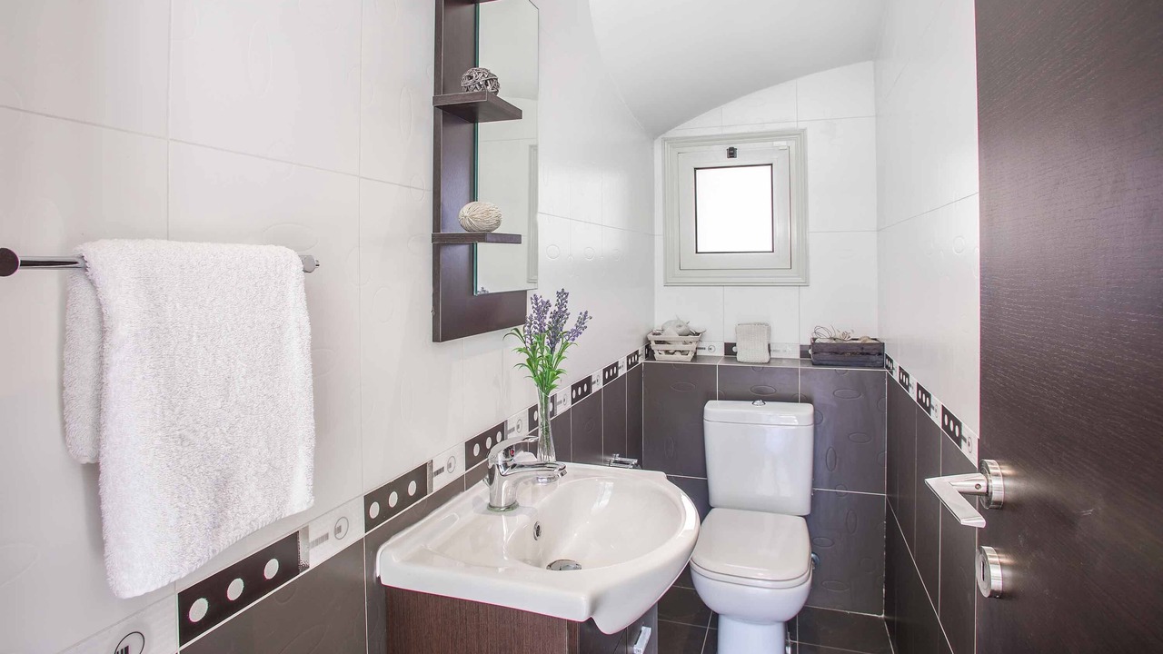 Photo of Bathroom in Pernera
