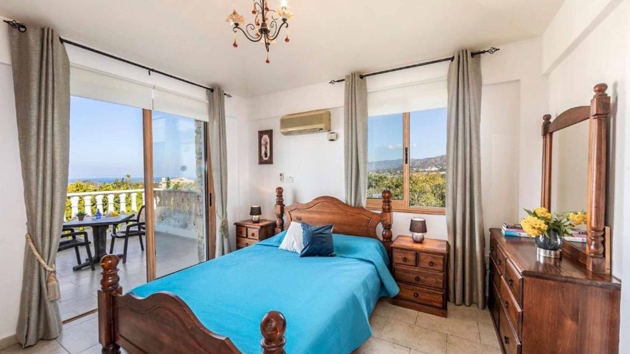 Photo of Bedroom in Argaka