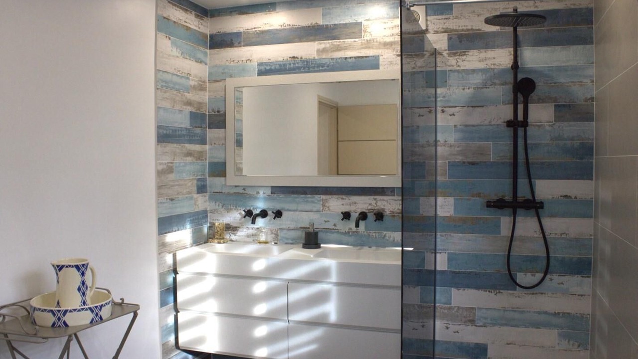 Photo of Bathroom in Castagniers