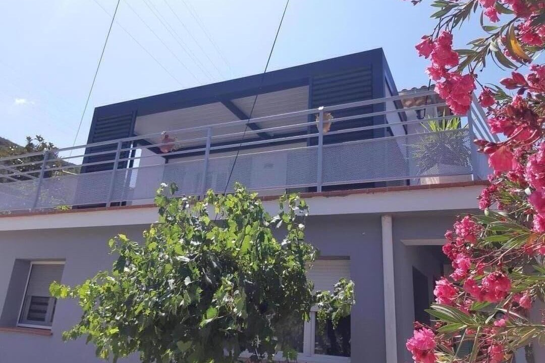 Photo of Outdoor in Castagniers
