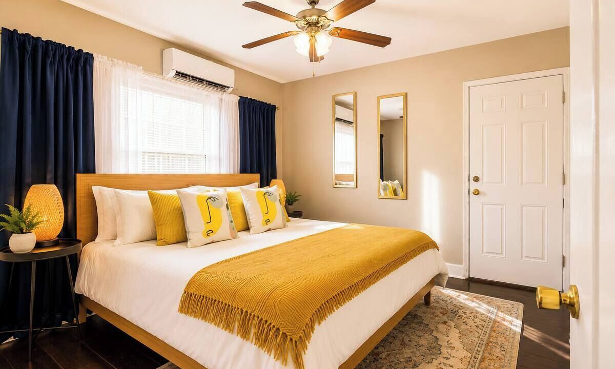 Photo of Bedroom in Historic Uptown