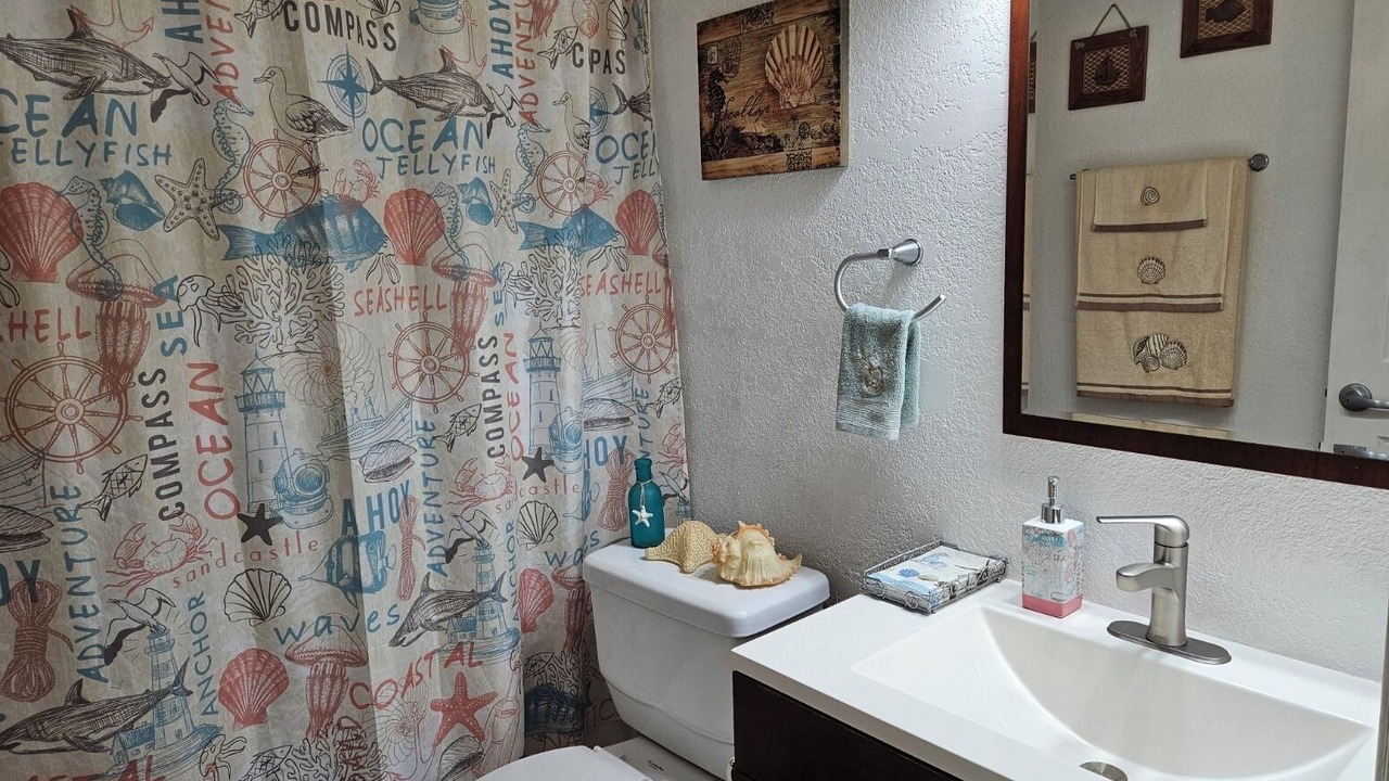Photo of Bathroom in Coquina Key