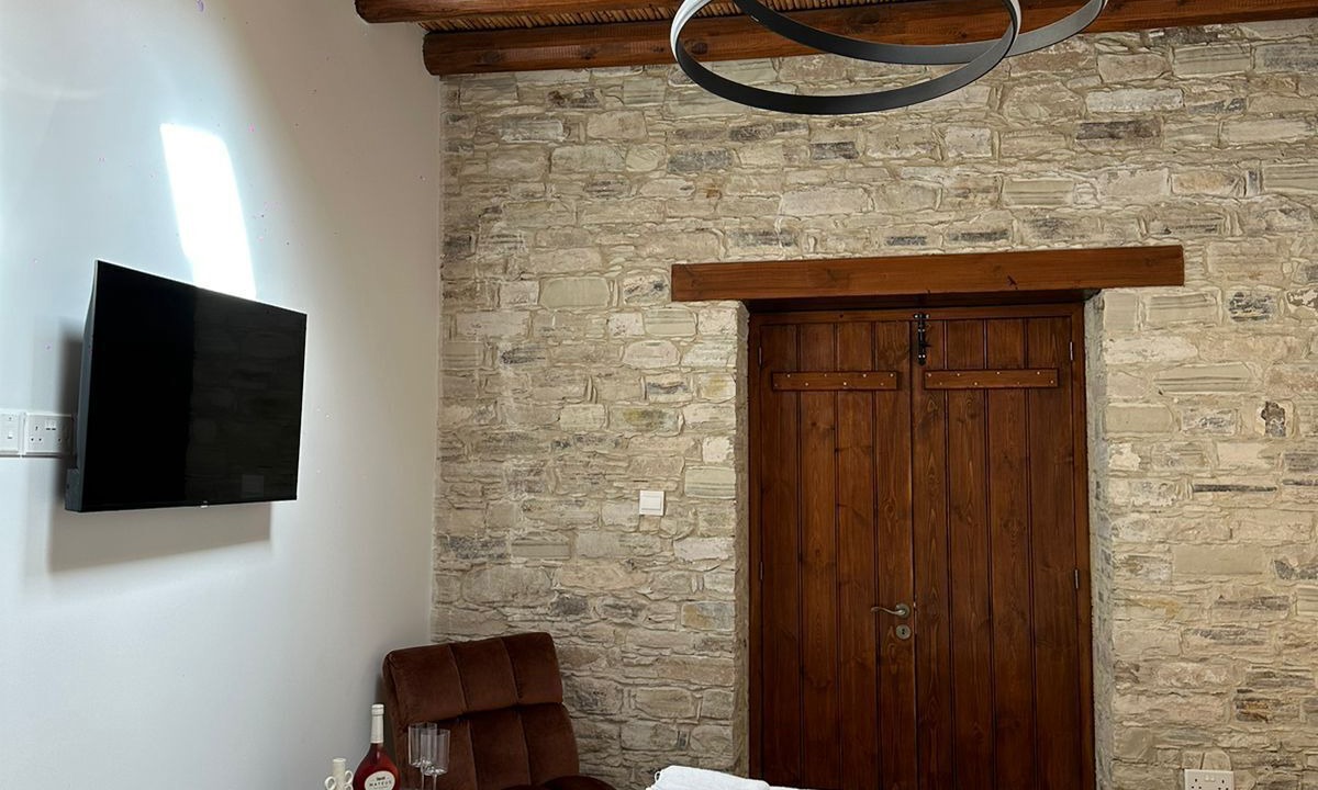 Photo of Bedroom in Kato Drys