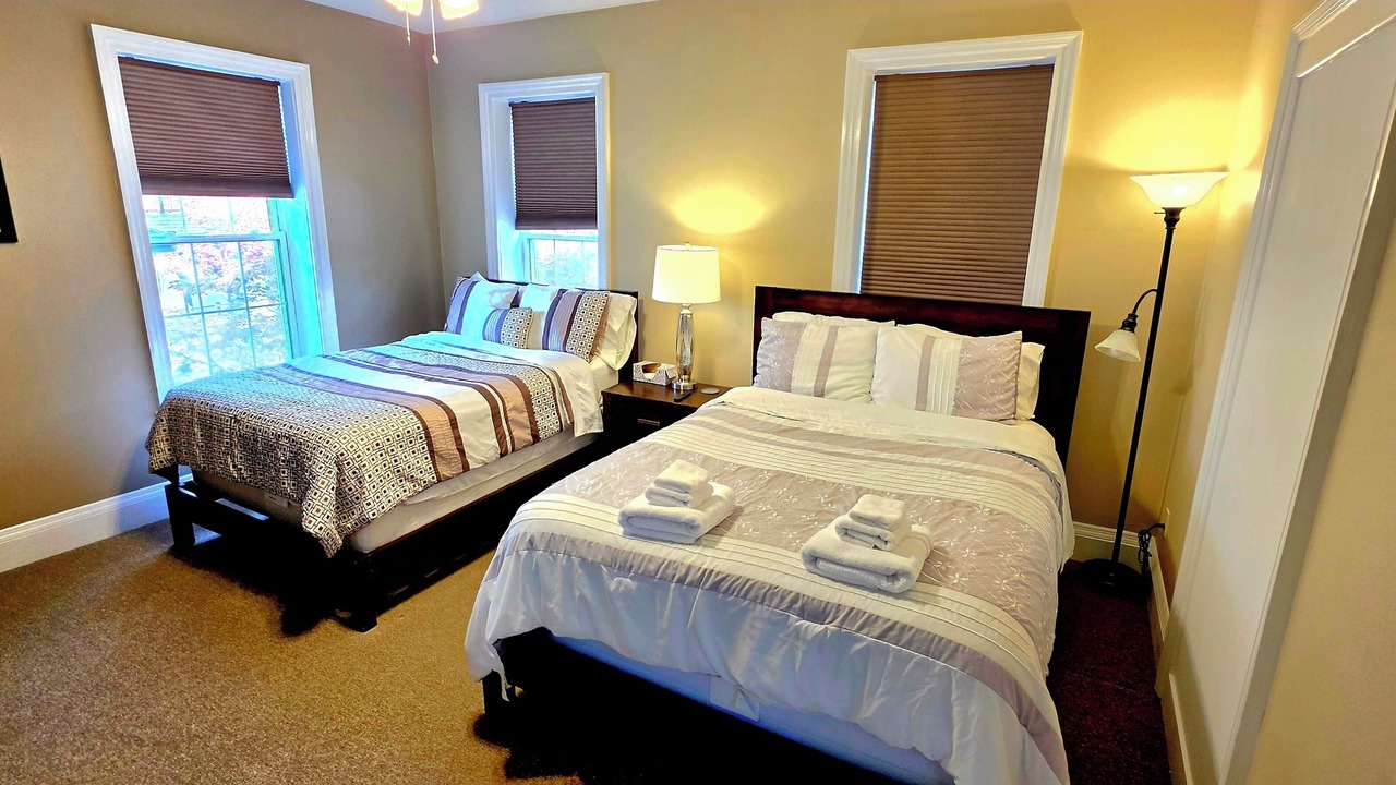 Photo of Bedroom in Saratoga Springs