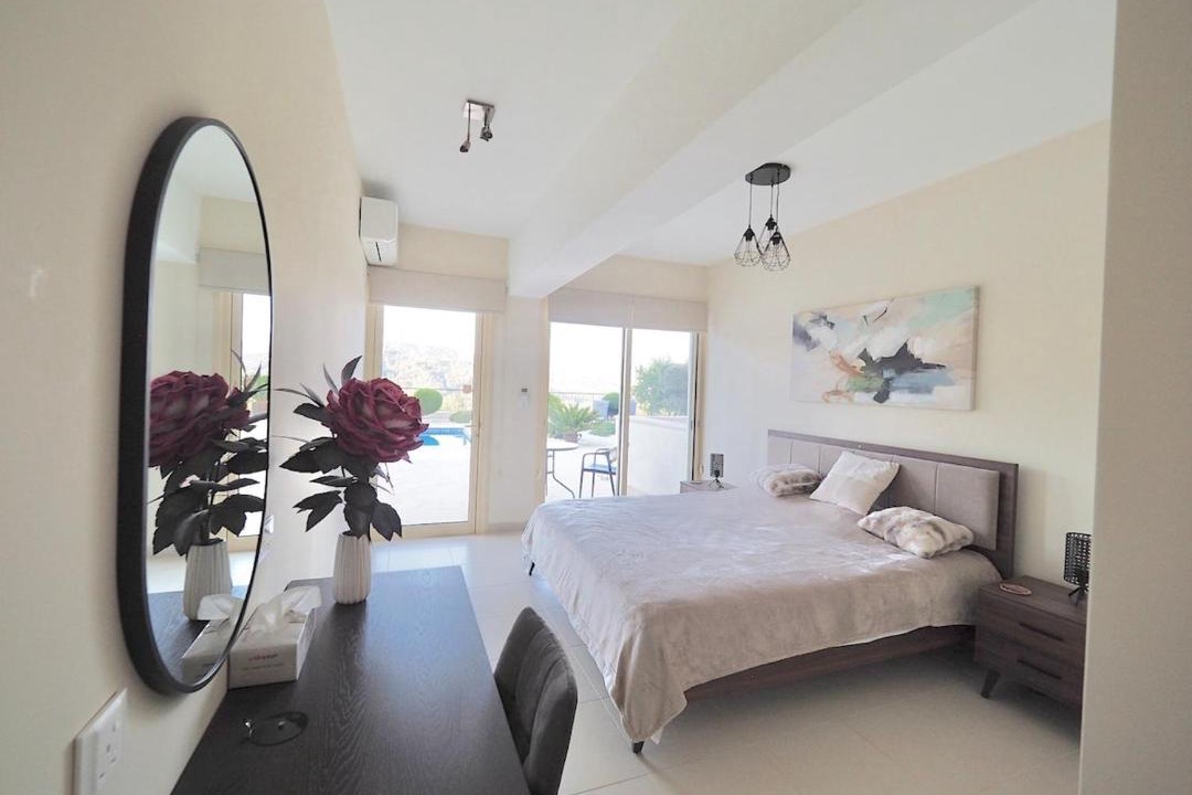 Photo of Bedroom in Vasa Koilaniou