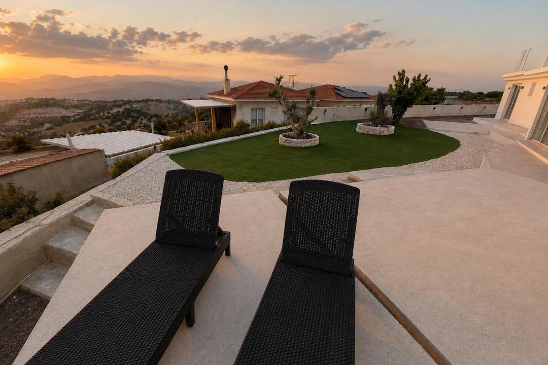 Photo of Patio Balcony in Lara