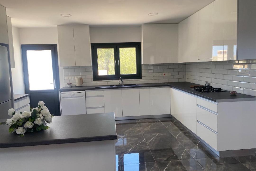Photo of Kitchen in Pano Arodhes