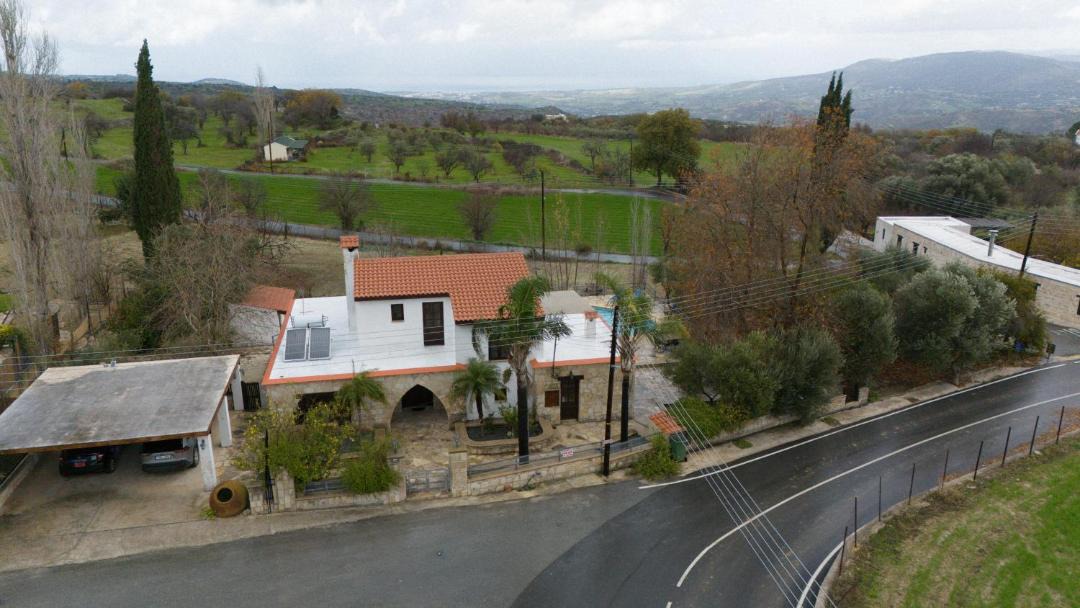 Photo of Others in Pano Akourdalia