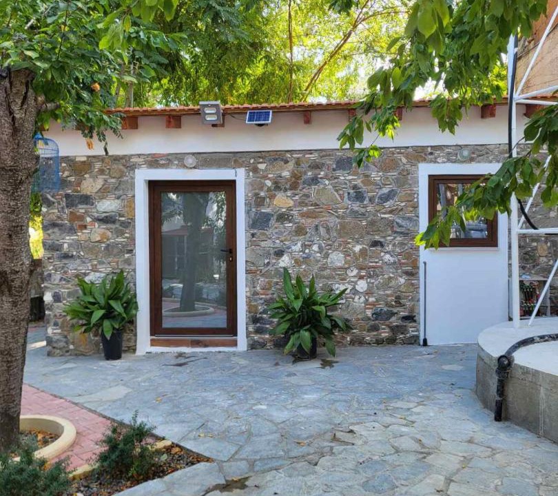 Photo of Others in Platres