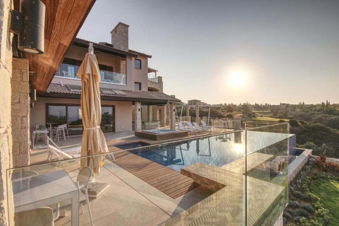 Photo of Others in Aphrodite Hills