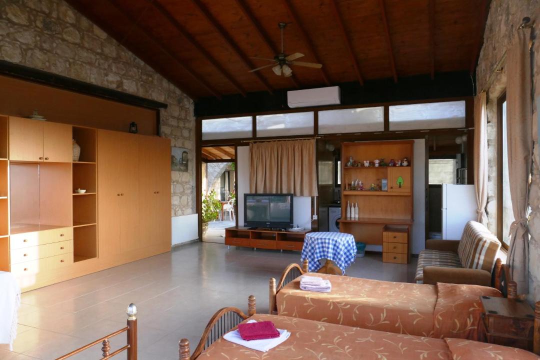 Photo of Others in Pano Arodhes
