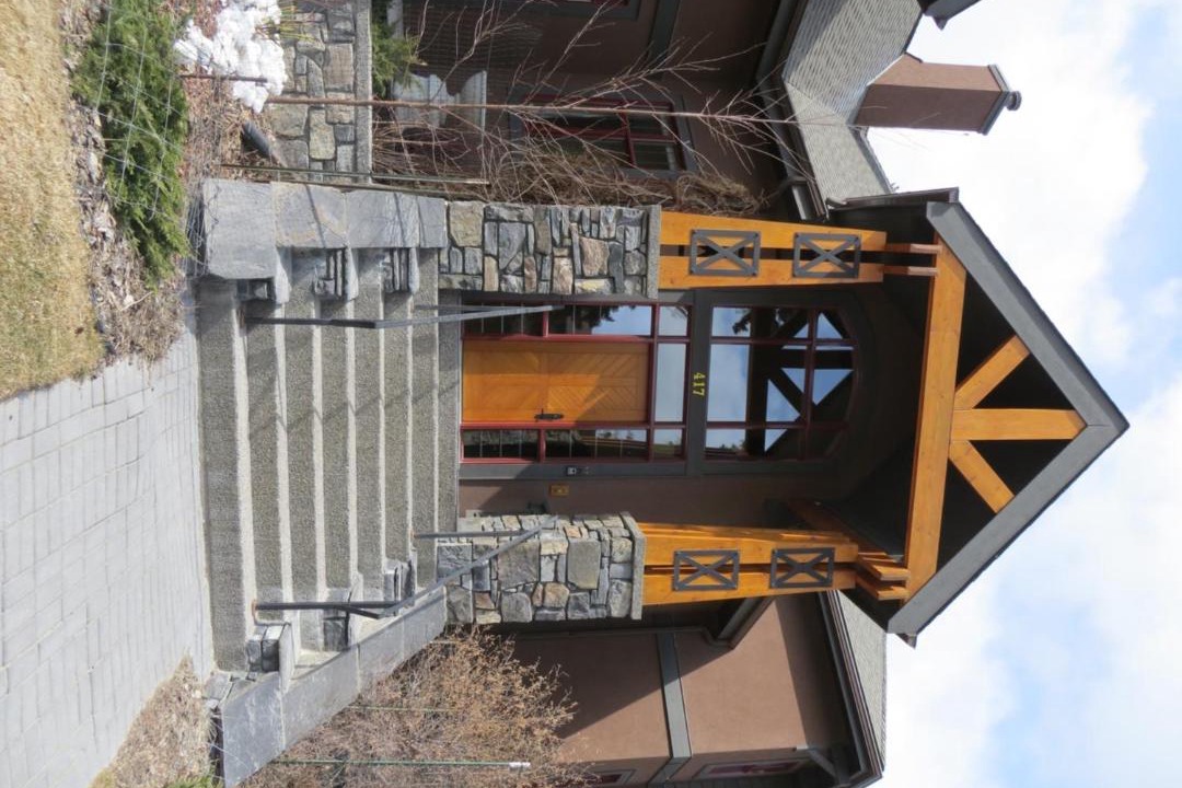 Photo of Others in Banff