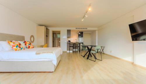 Suite with City View