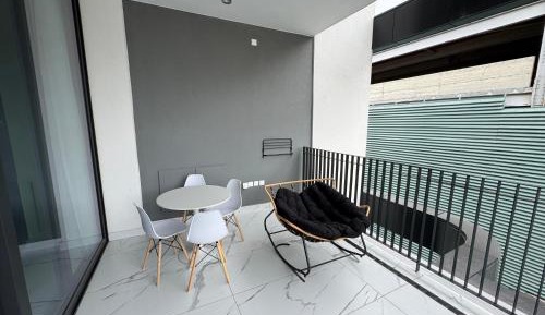 Deluxe One-Bedroom Apartment with City View