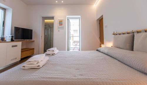 King Room with Balcony