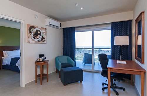 El Tezal Hotel | Holiday Inn Express Cabo San Lucas by IHG