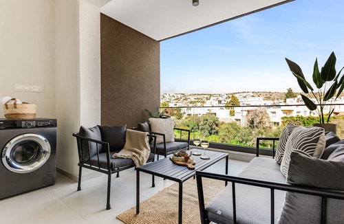 Agia Fyla Apartment | Sanders Triple - Nice 1-bdr Apt With Balcony