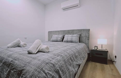 City Centre Apartment | 104 NIC - 501 Stay Cosmo City Suite