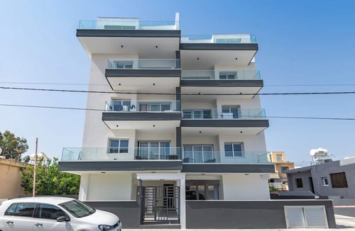 Limassol Apartment | Sanders Cruise - Lovely Studio Apt With Balcony