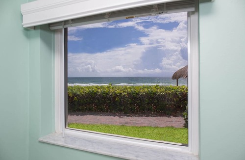 Hillsboro Beach Villa | Oceanfront Villa step out the front door and you're on the beach! Villa D