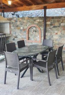 Agros Apartment | PetroLithos
