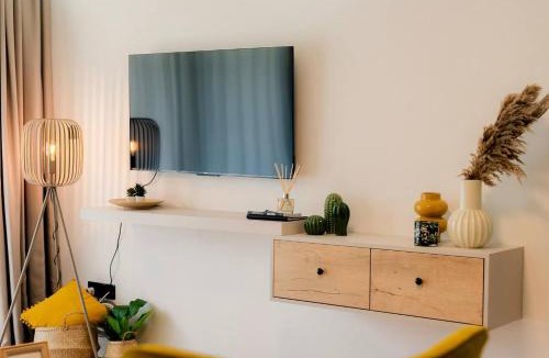 Kyrenia District Apartment | Palmera Resort Wellness & Spa - Rooftop Terrace & Mountain View Apartment 3 by Azur Prime