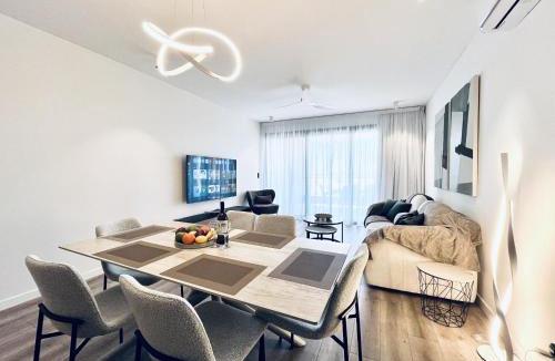 Vasa Koilaniou Apartment | STAY Sunset Gardens Apartment