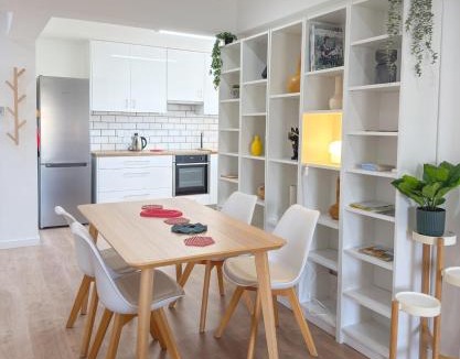 Ayios Dhometios Apartment | Modern 2BR Retreat in Central Nicosia Sleeps 4