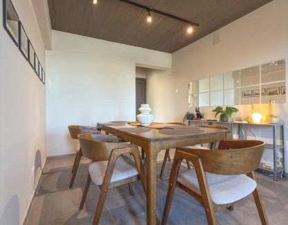 Ayios Dhometios Apartment | Modern 2BR Apt in Nicosia with AC and Washer