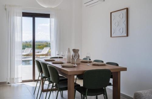 Softades Villa | 3BR Villa With Amazing Sea View And Pool