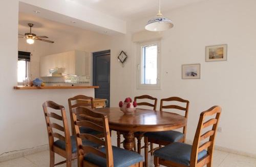 Paphos Villa | Villa Nadezda