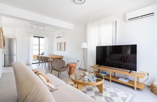 Softades Villa | Pool Villa with 3BR Near Beach in Softades