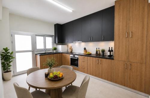 Limassol Apartment | Beachfront apartment with sea view