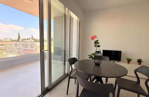 Egkomi Apartment | Esmee In, Engomi