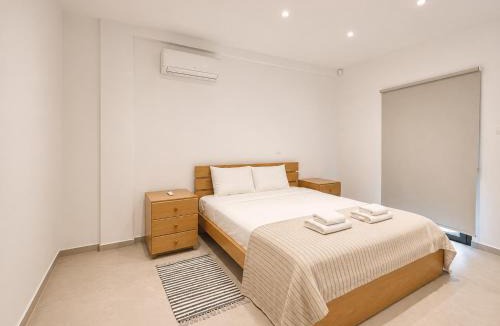 Ayios Dhometios Apartment | Spacious 2 Bdr Apartment near Universities