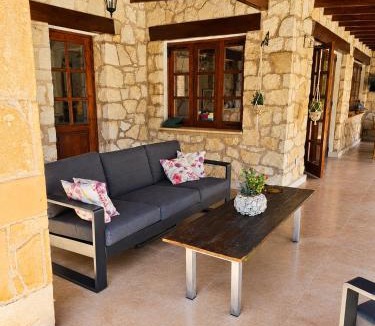 Pano Akourdalia Villa | Koutsini Villa