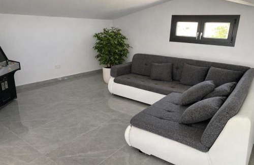 Pano Arodhes Villa | Olivia Suite