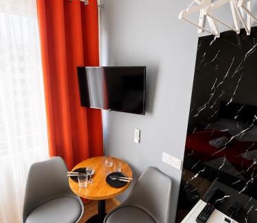 Historical Center Apartment | Smart Comfort StudioN4 Private Kitchenette Bathroom to Beach 260m Marina Port old City 900m