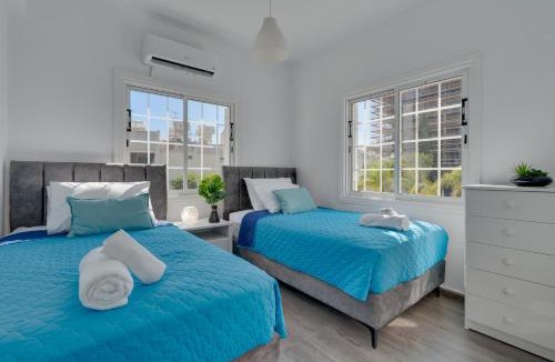 Oroklini Villa | Oceanic Pearl Villa Deluxe - 200m from beach