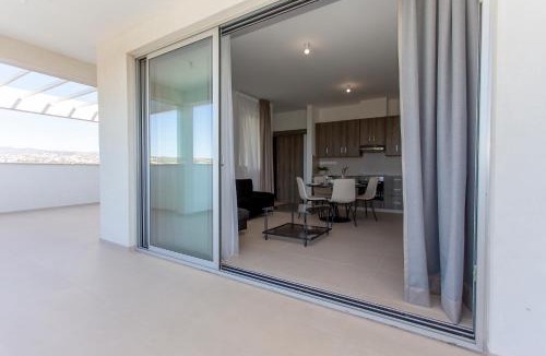 Kato Polemidia Apartment | BlueStar Limassol Suites