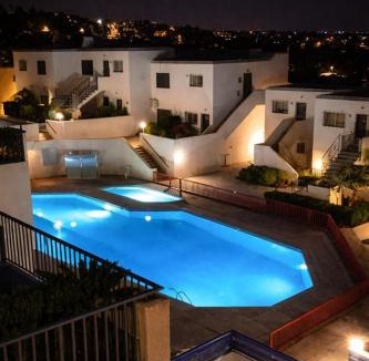 Chlorakas Apartment | Two BR Sea View with Balcony and Pool Paphos