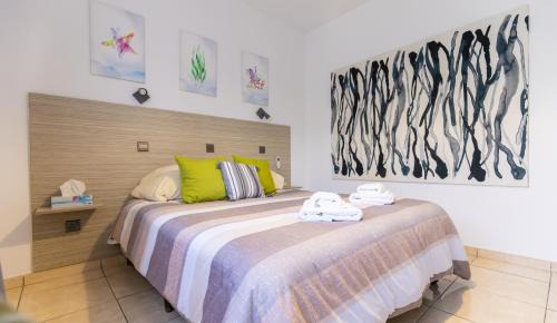 Neapolis Apartment | Casa Sol - Modern 3BR Steps from the Beach & City Center