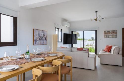Softades Villa | Beautiful Sea View Pool Villa with BBQ & 4BR