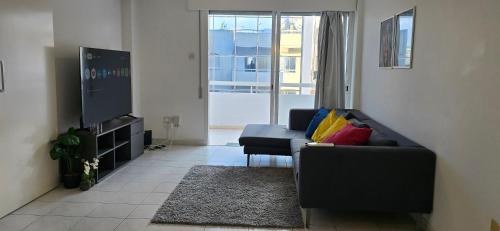 Historical Center Apartment | Executive 2BR Spacious Apartment , Limassol Center, 2 Balconies, Ideal Business Stay - SuperCentro!