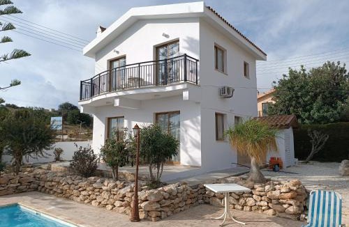 Pissouri Villa | Kapsalia Holiday Villas