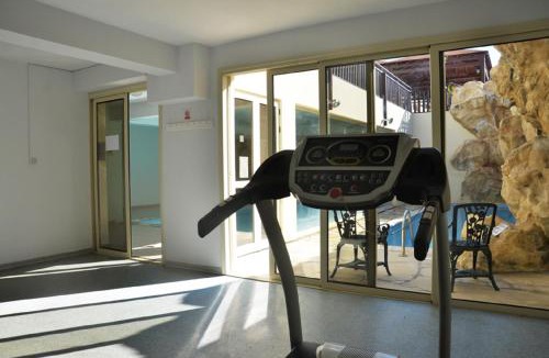 Peyia Town Apartment | Large one bedroom apartment, with village view