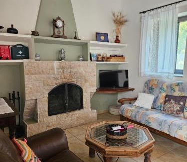 Pano Akourdalia Villa | Andrianna's Cottage