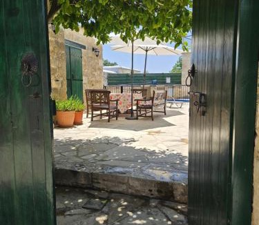 Pano Akourdalia Villa | Andrianna's Cottage
