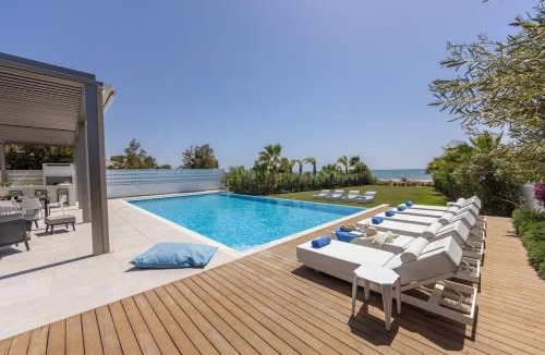 Ayia Thekla Villa | Villa JoJo Seafront